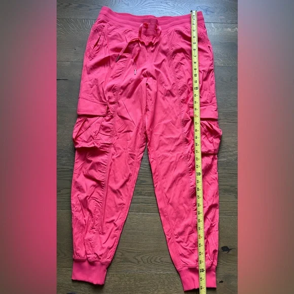 Lululemon Dance Studio Relaxed-Fit Mid-Rise Cargo Joggers Sakura Pink Size Large - Picture 6 of 15